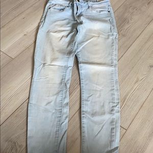 light wash jeans
